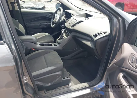 2014 Ford Escape S из США, поврежденный, VIN 1FMCU0F70EUC62733